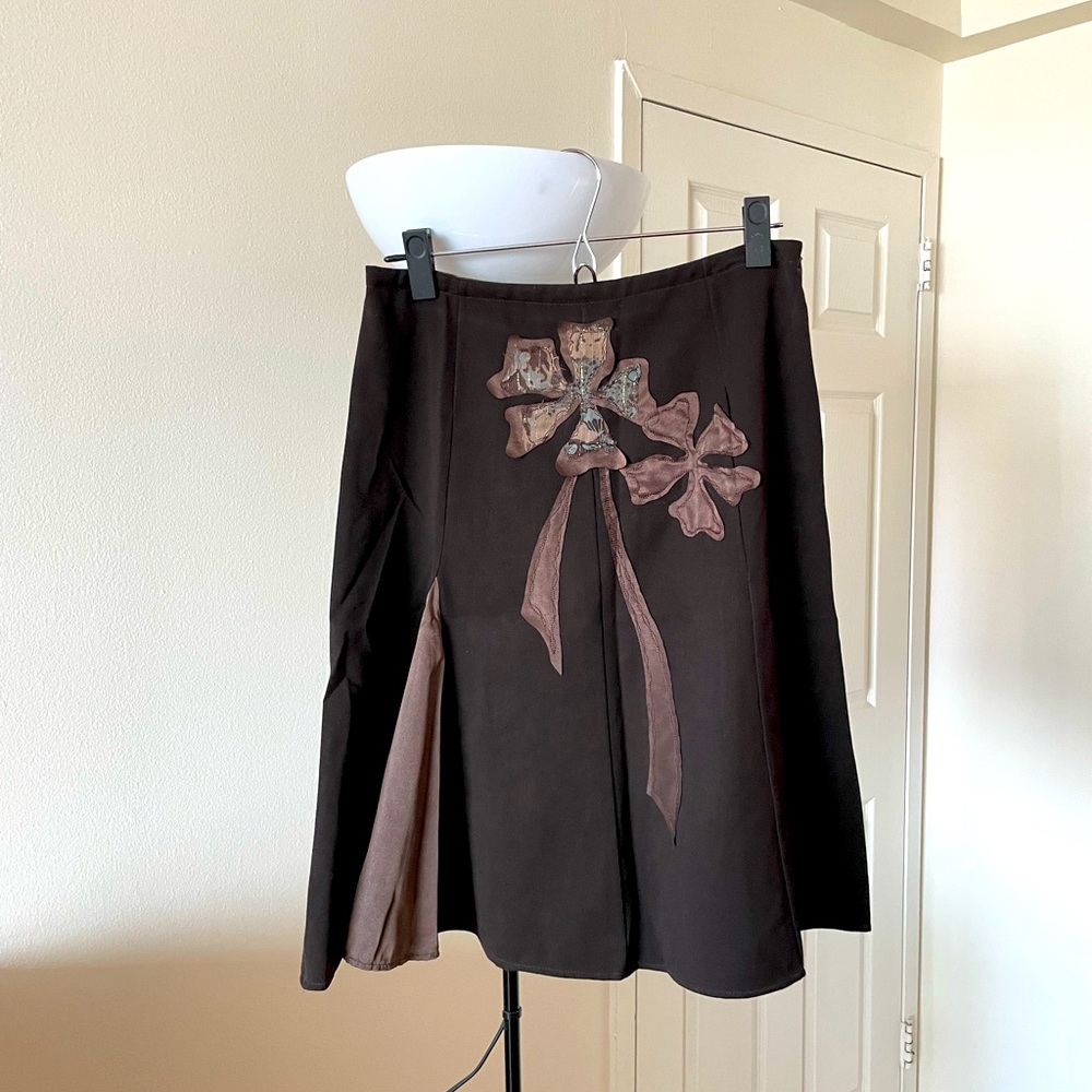 Lulu Chocolate Brown Designer Skirt (European brand), fits US size 8
